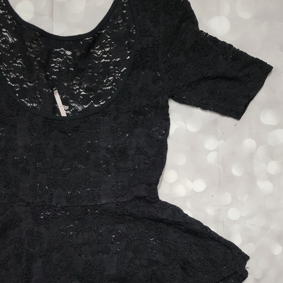 Free People Black Lace Peplum Open Back Top XS - Picture 4 of 16